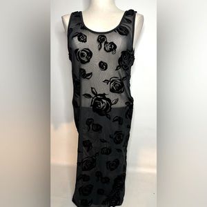 Cover up for swimwear/lingerie style wear - brand new w/out tags -Size medium